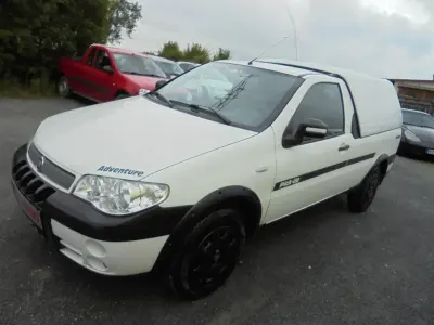 Gebraucht Fiat Strada 84 PS (61 kW) 2011 Weiß Pickup