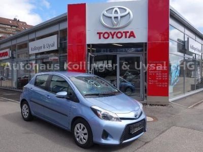 Gebraucht Toyota Yaris Life 75 PS (55 kW) 2012 Blau metallic Kleinwagen