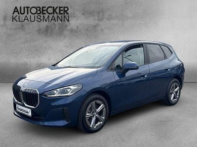 Blau Gebraucht 2024 BMW 223 Active Tourer Efficient Dynamics Van / Kleinbus | 41.024 € (Fairer Preis)