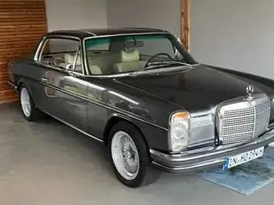 Gebraucht Mercedes 250 179 PS (131 kW) 1971 Grau Coupé