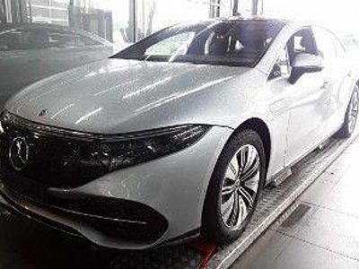 Mercedes EQS450+