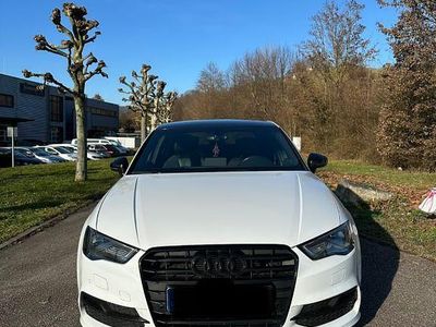 Gebraucht Audi A3 S-Line 150 PS (110 kW) 2015 Weiß Limousine