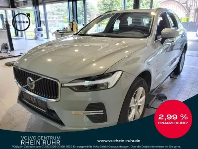Gebraucht Volvo XC60 Core 197 PS (144 kW) 2024 Grau vapour grey / metallic SUV