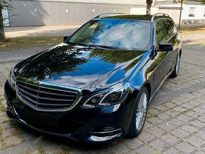 Mercedes E200