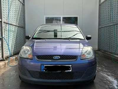 Gebraucht Ford Fiesta 80 PS (58 kW) 2006 Andere farben Kleinwagen