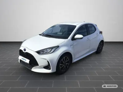 Gebraucht Toyota Yaris 92 PS (67 kW) 2020 Weiß Limousine