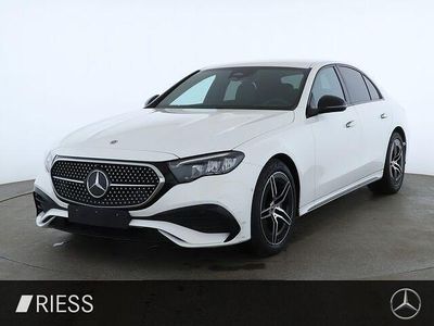 Weiss Gebraucht 2023 Mercedes E200 AMG Limousine | 46.900 € (Fairer Preis)