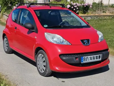 Gebraucht Peugeot 107 Filou 68 PS (50 kW) 2008 Rot Kleinwagen