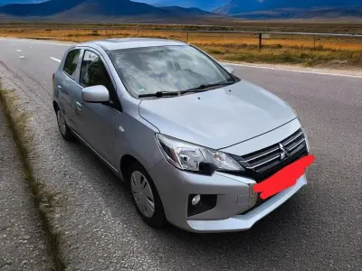 Gebraucht Mitsubishi Space Star Select 71 PS (52 kW) 2022 Silber Kleinwagen