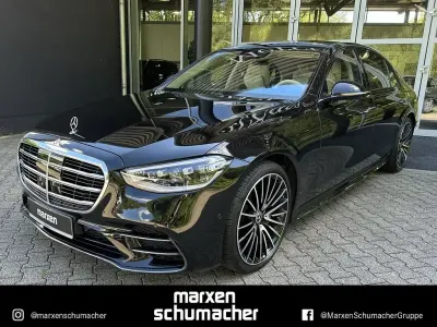 Gebraucht Mercedes S580 Night 503 PS (369 kW) 2024 Lack obsidianschwarz Limousine