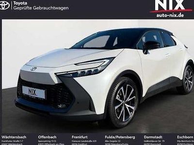 Platinum weiß perleffekt / dach schwarz Gebraucht 2024 Toyota C-HR SUV | 34.500 € (Fairer Preis)