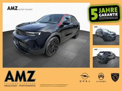 Gebraucht Opel Mokka-e GS Line 100 kW (136 PS) 2023 Lackierung schwarz perla nera/ SUV