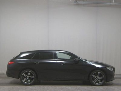 Schwarz Gebraucht 2020 Mercedes CLA220 Shooting Brake Progressive Kombi | 18.980 € (Superpreis)