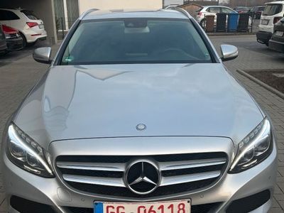 Mercedes C200