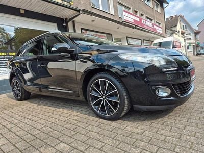 Second-hand Renault Mégane GrandTour Bose Edition 116 CP (85 kW) 2012 Negru Break