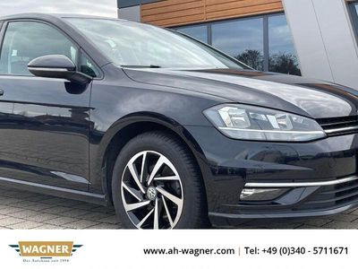 Gebraucht VW Golf VII Comfortline 116 PS (85 kW) 2019 Schwarz Limousine