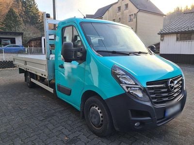 Gelb Gebraucht 2021 Opel Movano Van | 25.000 € (Guter Preis)