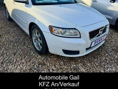 Gebraucht Volvo V50 114 PS (83 kW) 2011 Weiß Kombi