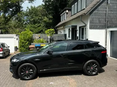 Gebraucht Jaguar F-Pace 250 PS (183 kW) 2018 Schwarz SUV