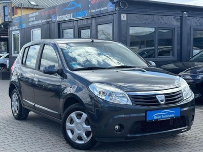 Gebraucht Dacia Sandero Lauréate 75 PS (55 kW) 2010 Grau Limousine