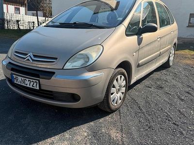 Gebraucht Citroën Xsara 110 PS (80 kW) 2004 Gold Van / Kleinbus