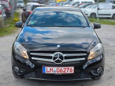 Usata Mercedes A180 122 CV (89 kW) 2013 Nero Berlina