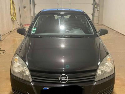 Gebraucht Opel Astra 90 PS (66 kW) 2005 Schwarz Kleinwagen