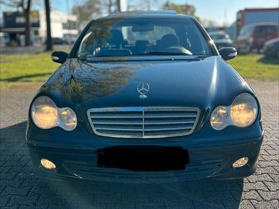 Usata Mercedes C180 Classic 143 CV (105 kW) 2004 Nero Berlina