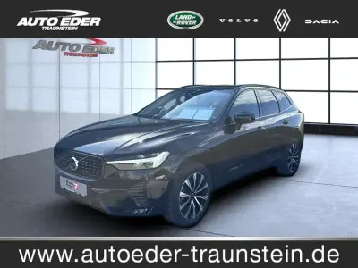 Gebraucht Volvo XC60 Plus 197 PS (144 kW) 2023 Onyx black (metallic) SUV