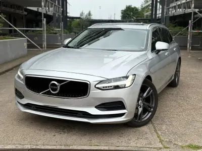 Gebraucht Volvo V90 Momentum 190 PS (139 kW) 2018 Silber Kombi