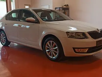 Gebraucht Skoda Octavia 140 PS (102 kW) 2013 Weiß Limousine