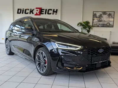 Gebraucht Ford Focus ST-Line X 155 PS (114 kW) 2025 Schwarz Limousine