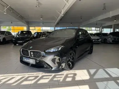 Usata BMW 120 M Sport 163 CV (119 kW) 2025 Nero Utilitaria