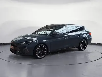 Gebraucht Cupra Leon 150 PS (110 kW) 2025 Fjordblau Kombi
