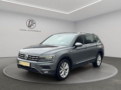 Gebraucht VW Tiguan Allspace Highline 150 PS (110 kW) 2018 Platinum grey SUV