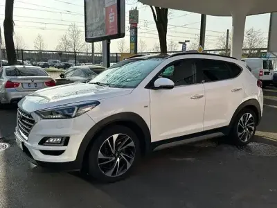 Gebraucht Hyundai Tucson Premium 136 PS (100 kW) 2020 Polar white SUV
