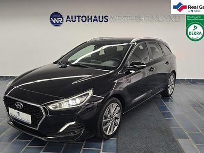 Gebraucht Hyundai i30 Passion Plus 110 PS (80 kW) 2018 Schwarz Kombi