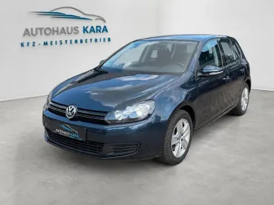 Gebraucht VW Golf VI Comfortline 122 PS (89 kW) 2009 Blau Kleinwagen