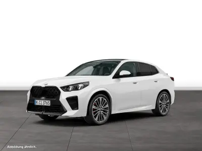 Gebraucht BMW X2 150 PS (110 kW) 2025 Alpinweiss SUV