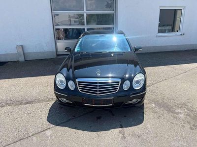 Mercedes E200