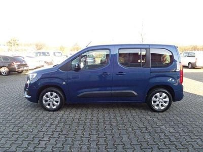 Gebraucht Opel Combo Life Elegance 131 PS (96 kW) 2022 Blau Van / Kleinbus
