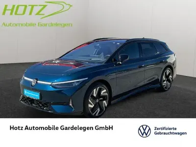 Gebraucht VW ID.7 GTX 250 kW (340 PS) 2025 Aquamarinblau metallic Kombi