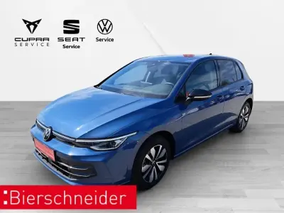 Gebraucht VW Golf VIII Pro 150 PS (110 kW) 2025 Blau Limousine