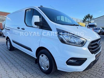 Gebraucht Ford Transit Custom 131 PS (96 kW) 2022 Weiß Van / Kleinbus