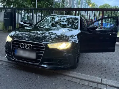 Gebraucht Audi A6 Comfort 245 PS (180 kW) 2015 Schwarz Kombi