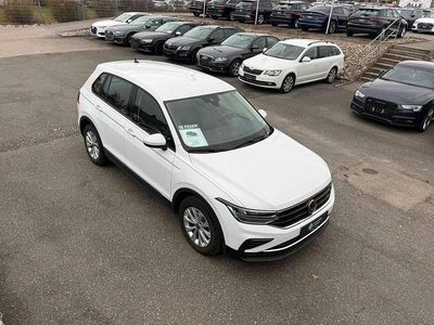Gebraucht VW Tiguan 122 PS (89 kW) 2022 Pure white SUV