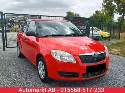 Gebraucht Skoda Fabia 60 PS (44 kW) 2009 Rot Kleinwagen