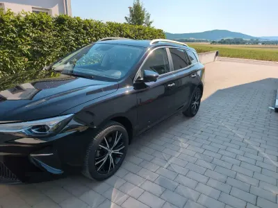 Gebraucht MG MG5 EV Luxury 130 kW (177 PS) 2023 Schwarz Kombi