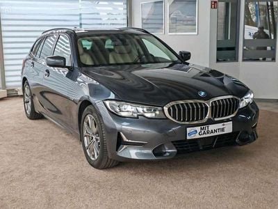 Gebraucht BMW 330e Sport Line 252 PS (185 kW) 2022 Grau Limousine