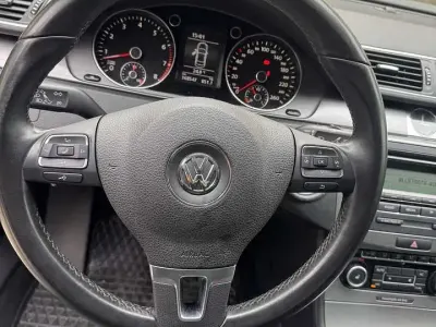 Gebraucht VW Passat Comfortline 122 PS (89 kW) 2011 Limousine